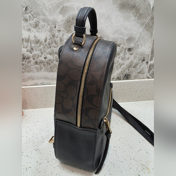 Coach Jordyn Black Leather And Signature "C" Colorblock Backpack - Excellent! - Picture 3 of 13